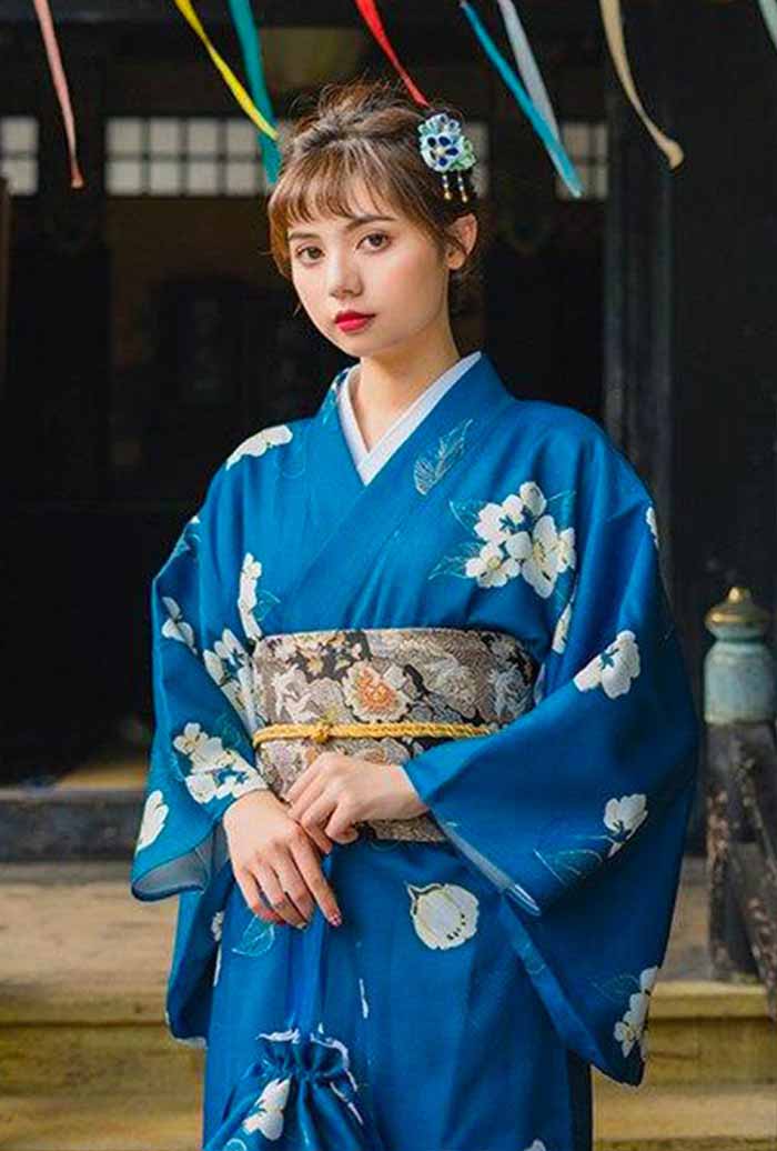 Kimono Designs for Traditional Japanese Clothing